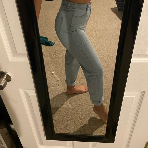 HIGH RISE MOM JEANS - Picture 5 of 7